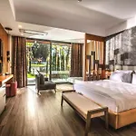 Unique Life Style Hotel