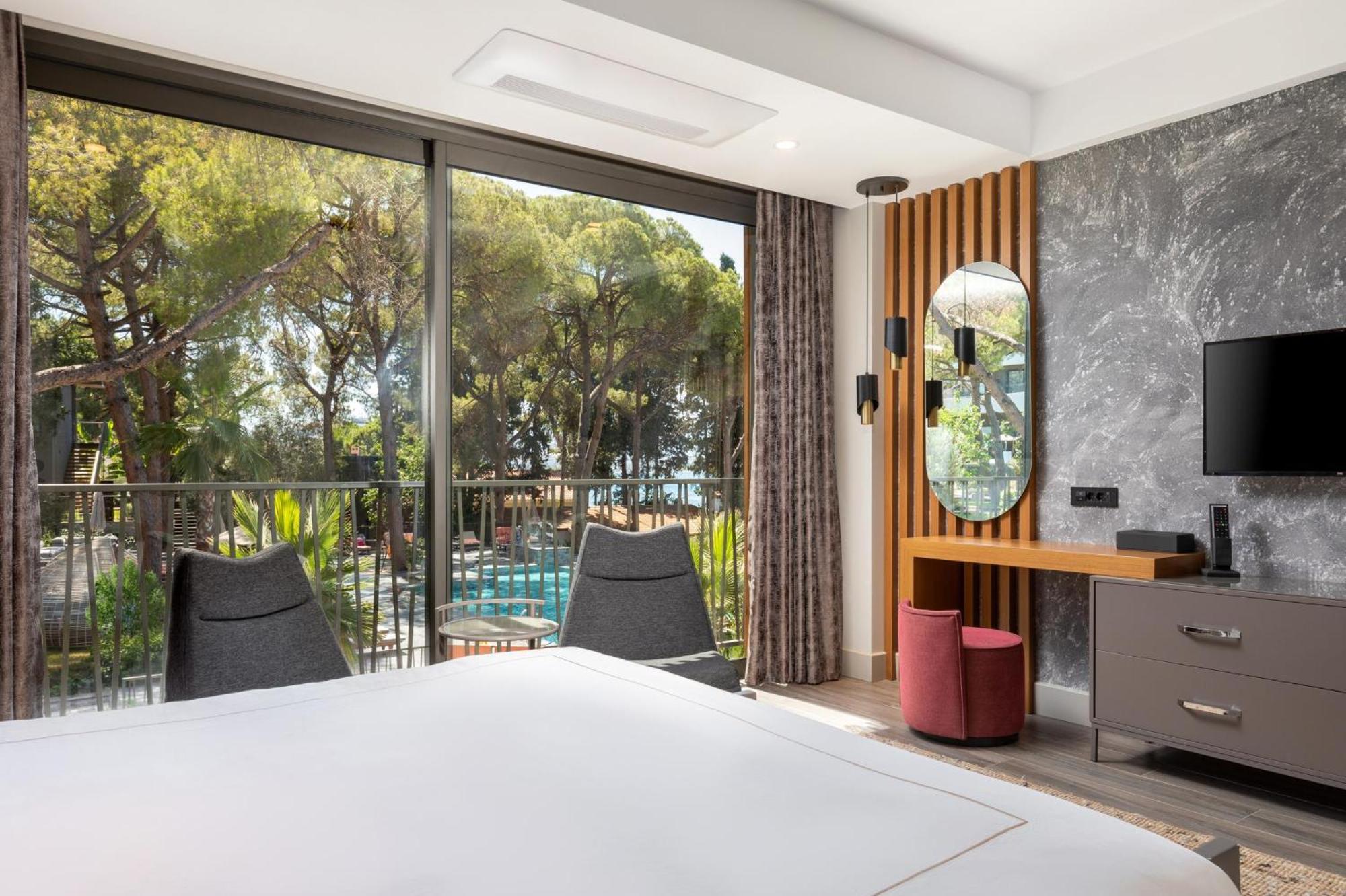 Unique Life Style Otel 5*